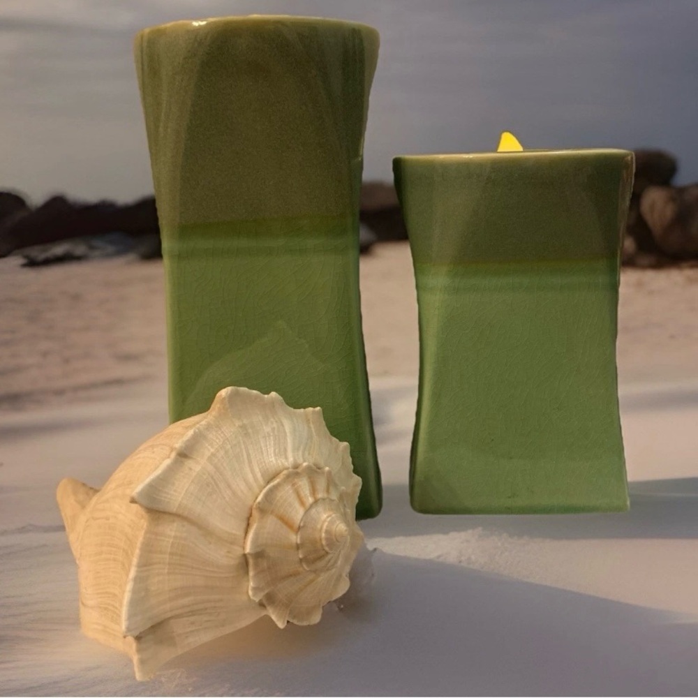 PartyLite Nature's Garden Ceramic Pillar Tealight Candle Holders Green Set Of 2